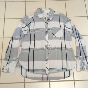 Universal Thread long sleeve shirt